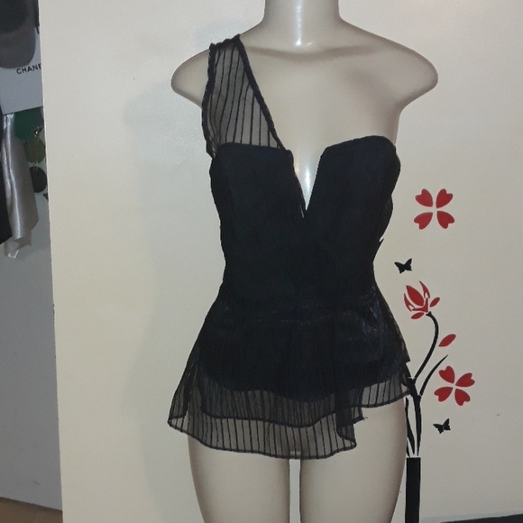 Top - Picture 5 of 8